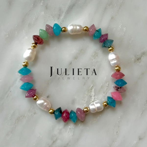Pulsera de piedra jade con perlas de río y oro laminado