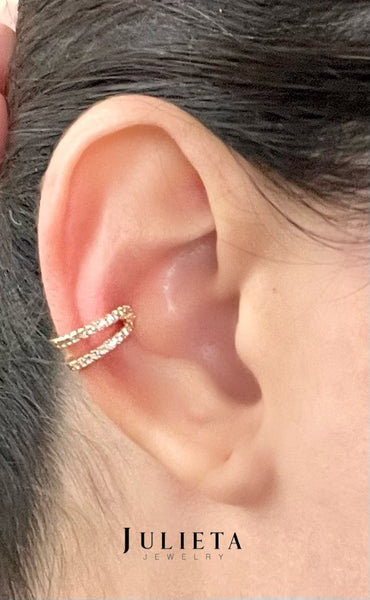 Ear cuff de zirconias dorado doble