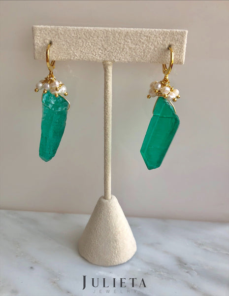 Aretes piedra natural - verde esmeralda