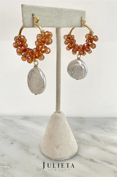 Arracadas grande de cristal color chedron con perla cultivada